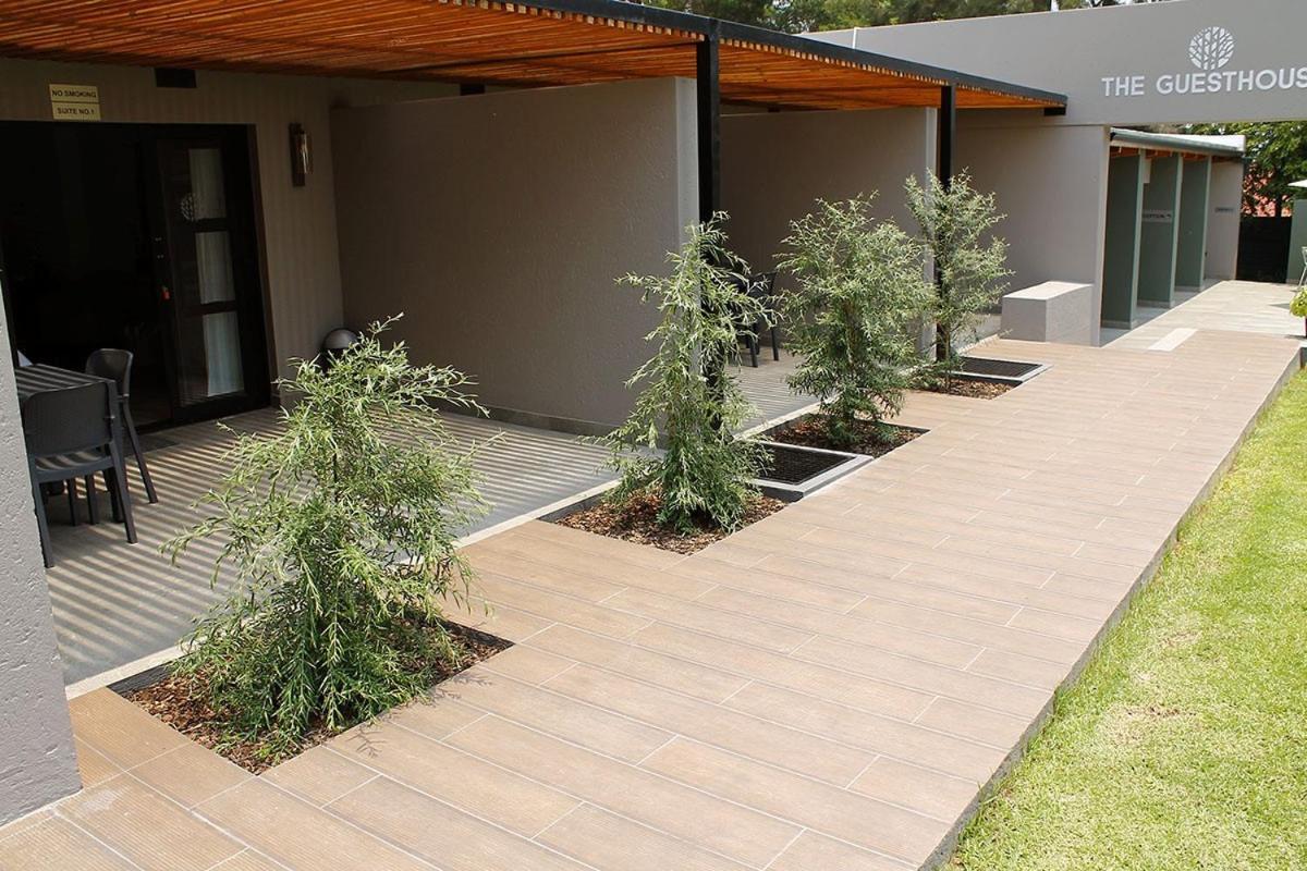 The Guesthouse 6 On Vrede Johannesburg Exterior photo