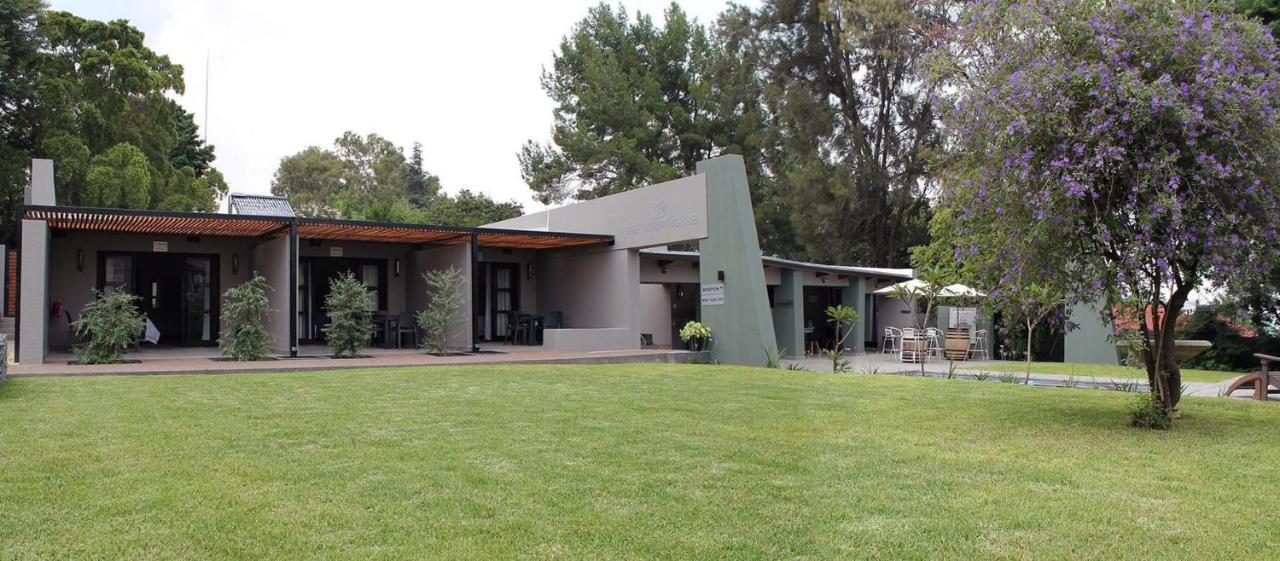 The Guesthouse 6 On Vrede Johannesburg Exterior photo