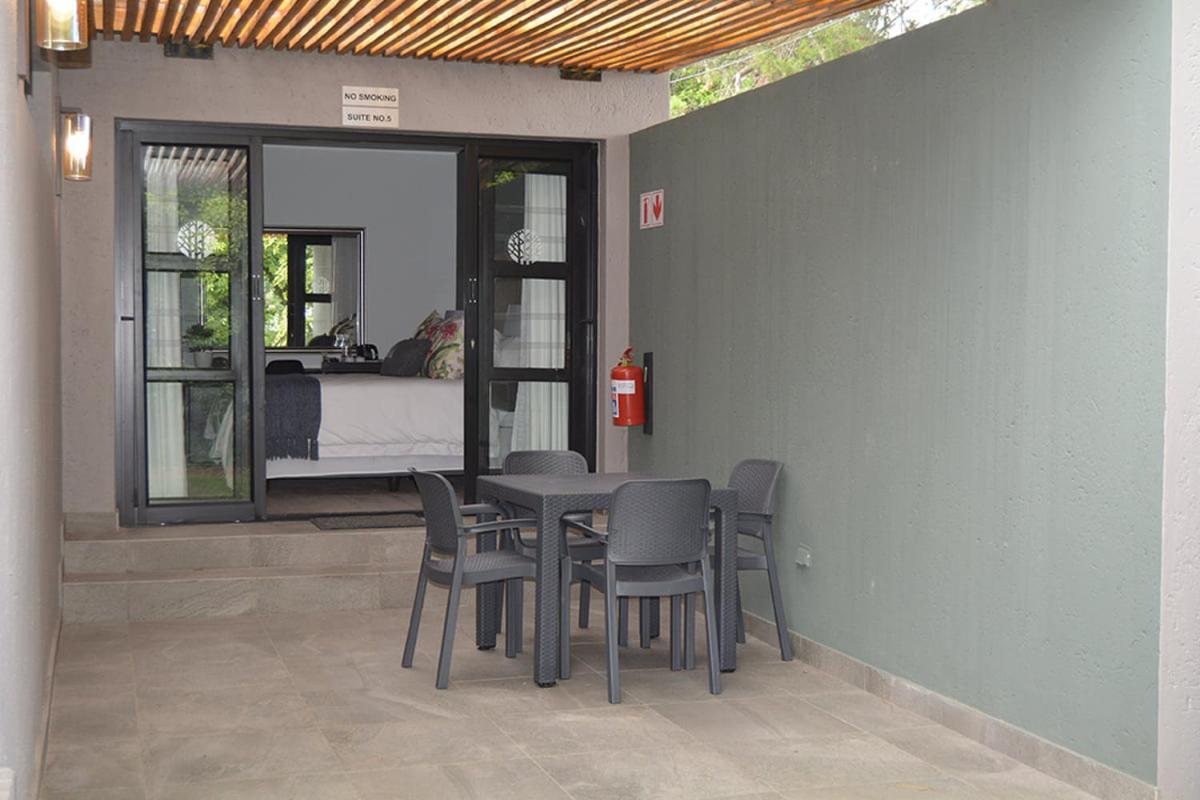 The Guesthouse 6 On Vrede Johannesburg Exterior photo