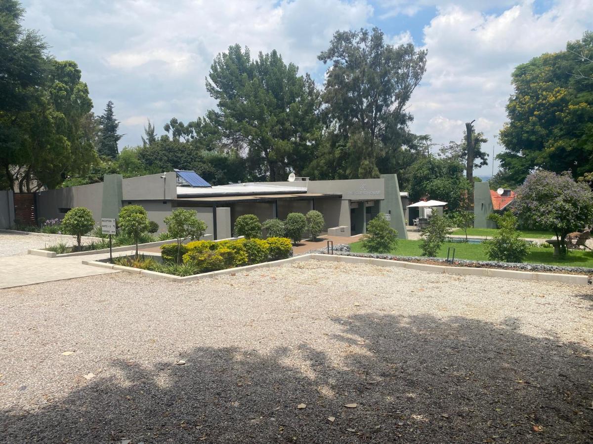The Guesthouse 6 On Vrede Johannesburg Exterior photo