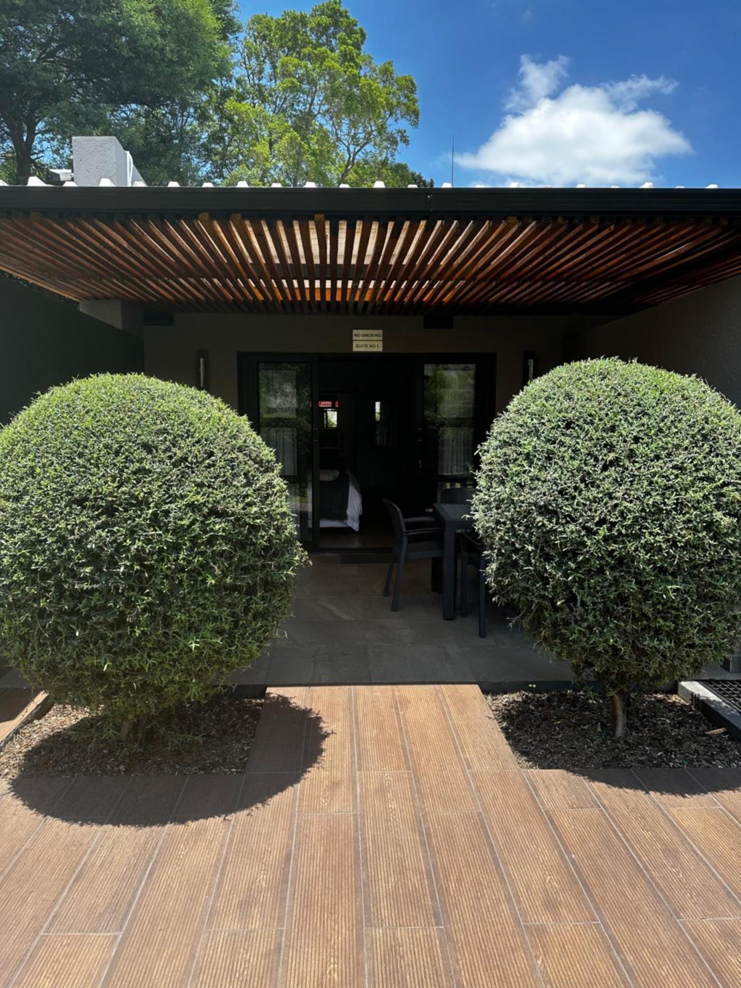 The Guesthouse 6 On Vrede Johannesburg Exterior photo